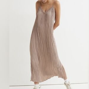 EUC H&M Beige Lace Trimmed Pleated Crinkle Slip Dress